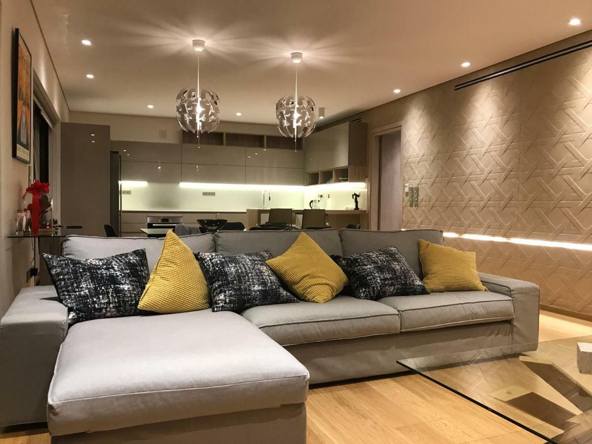 Luxury & Stylish Family Apartment 雅典 外观 照片